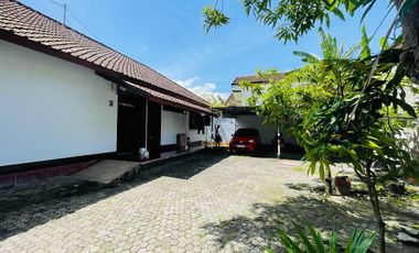 Rumah di kompleks pepabri pagesangan