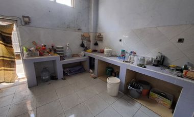 DIJUAL RUMAH MURAH 4 LANTAI DEKAT STASIUN PURWOSARI SOLO