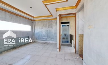 DIJUAL RUMAH MURAH 4 LANTAI DEKAT STASIUN PURWOSARI SOLO