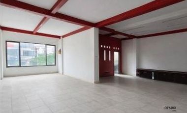 Ruko Premium 3 Lantai Disewakan, di Padangsambian, Denpasar Area