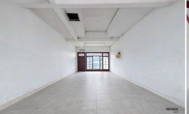 Ruko Premium 3 Lantai Disewakan, di Padangsambian, Denpasar Area