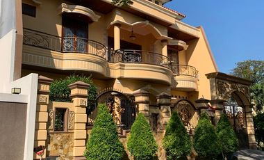 Rumah Pakuwon City, Surabaya Timur