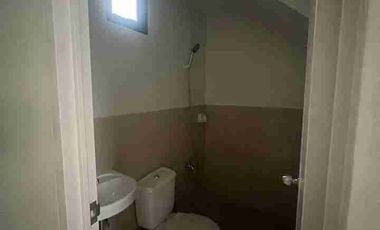 LOFT TYPE END TOWNHOUSE UNIT FOR SALE (HOUSE & LOT) RFO