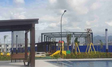 LOFT TYPE END TOWNHOUSE UNIT FOR SALE (HOUSE & LOT) RFO