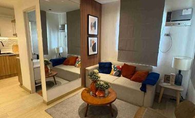 LOFT TYPE CORNER  TOWNHOUSE UNIT FOR SALE / HOUSE & LOT - RFO