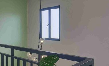 LOFT TYPE END UNIT / TOWN HOUSE - HOUSE & LOT / RFO