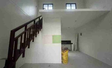 LOFT TYPE END UNIT / TOWN HOUSE - HOUSE & LOT / RFO