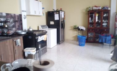 CASA EN VENTA LA PRADERA III GUAYAQUIL