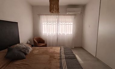 ALQUILER TEMPORARIO · DPTO 2D · PATIO CON ASADOR · GÜEMES · CÓRDOBA