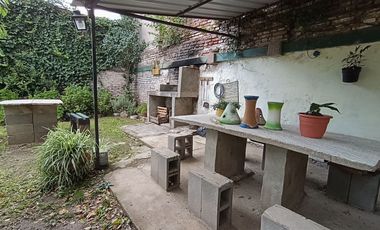 ALQUILER TEMPORARIO · DPTO 2D · PATIO CON ASADOR · GÜEMES · CÓRDOBA