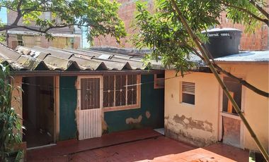 Se vende casa Mesitas del colegio – 213 mts2