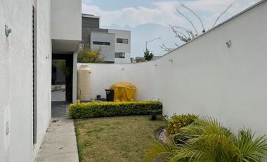 Casa con 150 m² Superficie de Terreno, 3 Recámaras en Renta en Privalia Cumbres