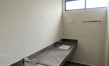 Casa con 150 m² Superficie de Terreno, 3 Recámaras en Renta en Privalia Cumbres
