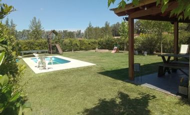 Quinta impecable a minutos de la ciudad