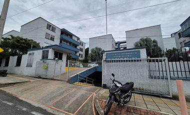 ARRIENDO APARTAMENTO DIAMANTE II