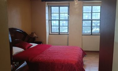 CASA EN VENTA CENTRO HISTORICO QUITO
