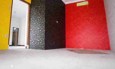 rumah besar tengah kota Solo dekat singosaren