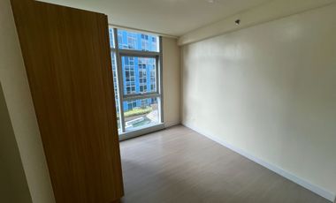 2BR Condo unit with Parking for Sale in Bay Area Pasay Six Senses Residences near Mall of Asia , Solaire Okada