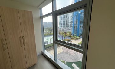 2BR Condo unit with Parking for Sale in Bay Area Pasay Six Senses Residences near Mall of Asia , Solaire Okada