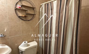 Casa en renta en Privada de Lindora, amueblada y equipada.