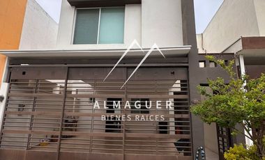 Casa en renta en Privada de Lindora, amueblada y equipada.