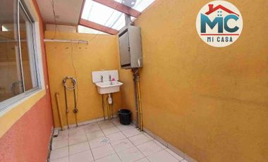 Corredora de Propiedades vende casa en Condominio don Arturo, Calama.