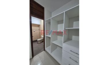 Alquilo Lindo Departamento En 1Er Piso En Urb Los Médanos Del Chipe La Providencia A Una Cuadra De La Vía Educativa//ID: 1174371