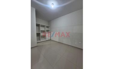 Alquilo Lindo Departamento En 1Er Piso En Urb Los Médanos Del Chipe La Providencia A Una Cuadra De La Vía Educativa//ID: 1174371