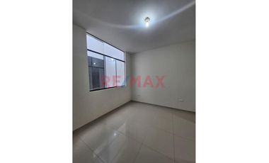 Alquilo Lindo Departamento En 1Er Piso En Urb Los Médanos Del Chipe La Providencia A Una Cuadra De La Vía Educativa//ID: 1174371