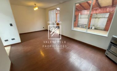 BARRIO LAS MARIPOSAS FRENTE UC CAMPUS NORTE EXCELENTE ESTADO