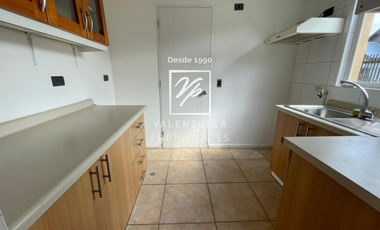 BARRIO LAS MARIPOSAS FRENTE UC CAMPUS NORTE EXCELENTE ESTADO