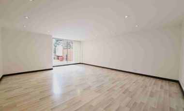 Apartamento en arriendo chico