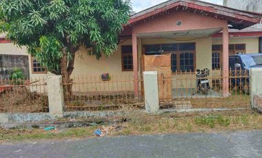 Rumah jalan Lobak/ Pitulo dekat Eka Hospital