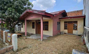 Rumah jalan Lobak/ Pitulo dekat Eka Hospital