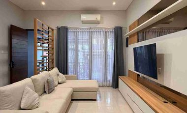 sewa Rumah minimalis Cipete jakarta selatan ( semi furnished & interior bagus )