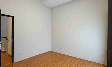 sewa Rumah minimalis Cipete jakarta selatan ( semi furnished & interior bagus )