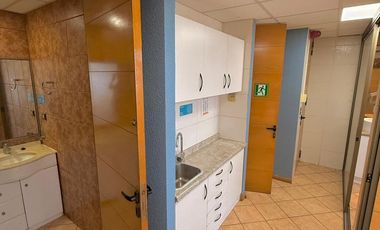 Arrienda Hoy y Comienza Mañana: Moderna Consulta Dental Full Equipada en Calle Matta Edificio Miscanti