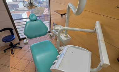 Arrienda Hoy y Comienza Mañana: Moderna Consulta Dental Full Equipada en Calle Matta Edificio Miscanti