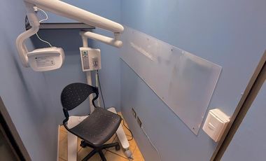 Arrienda Hoy y Comienza Mañana: Moderna Consulta Dental Full Equipada en Calle Matta Edificio Miscanti