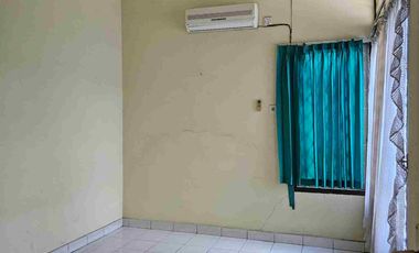 Rumah di Kawasan komplek DPRD Riau.