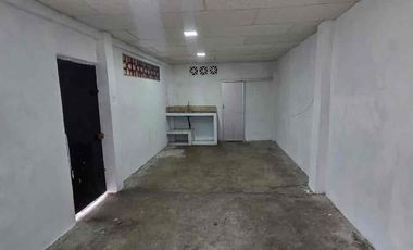 Bodega en Alquiler en Urdesa las aguas