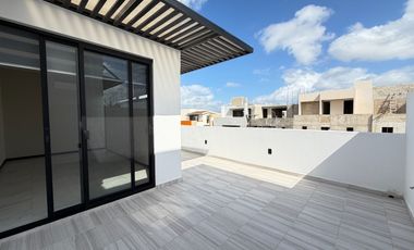 Casa en renta sin amueblar río residencial, Cancún q. roo