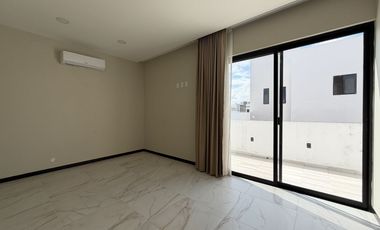 Casa en renta sin amueblar río residencial, Cancún q. roo