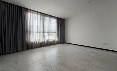 Casa en renta sin amueblar río residencial, Cancún q. roo