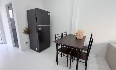 Minimalist 2-Bedroom House for Rent in Thana Home Project, Khao Pilai