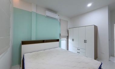 Minimalist 2-Bedroom House for Rent in Thana Home Project, Khao Pilai
