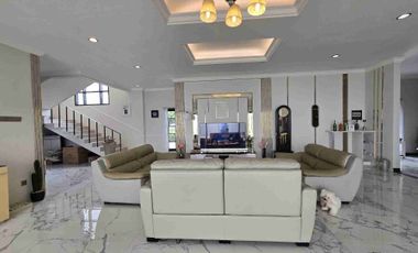 Rumah design American modern house dengan lebar muka 16m dan luas tanah 510 m dengan KT 6 dan 6 KM