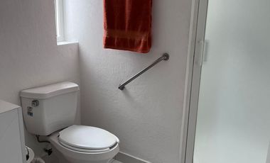 Departamento amueblado en renta frente al Colegio Humboldt Planta baja