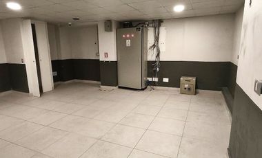LOCAL COMERCIAL LOS LEONES CON BILBAO, PROVIDENCIA, 149 M2. OPCIONAL 2 ESTACIONAMIENTOS