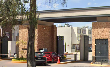 CASA EN VENTA EN CUAUTITLÁN: Exclusividad en Villas Xaltipa II, a Minutos del Tren Suburbano y Circuito Exterior